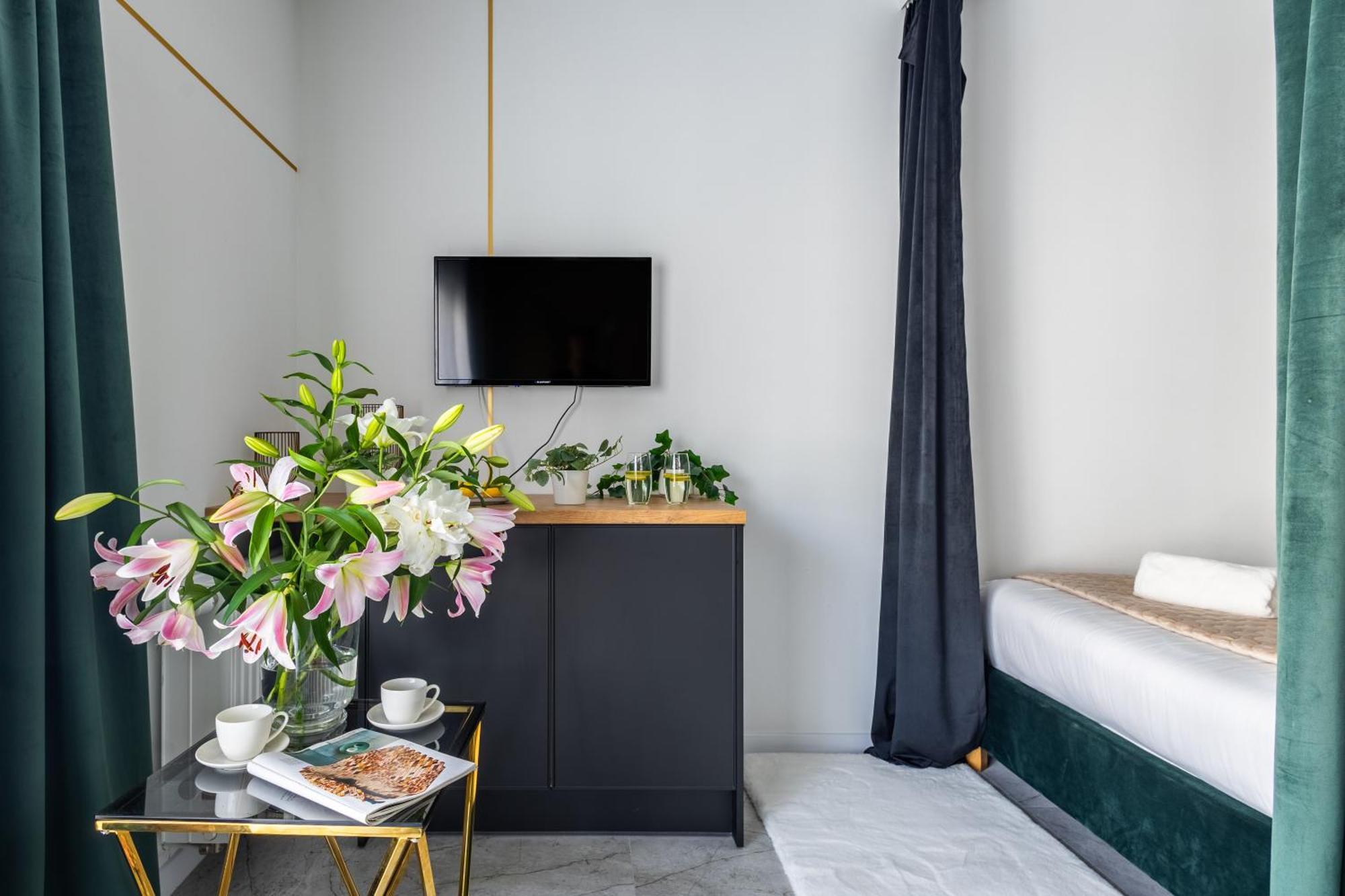We Wroclawiu - Jaworska Apartment *